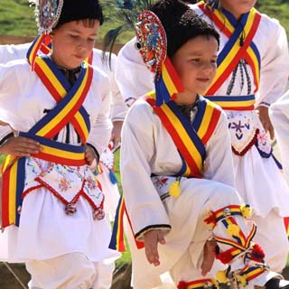 Traditii Si Obiceiuri Romanesti In Luna Iunie